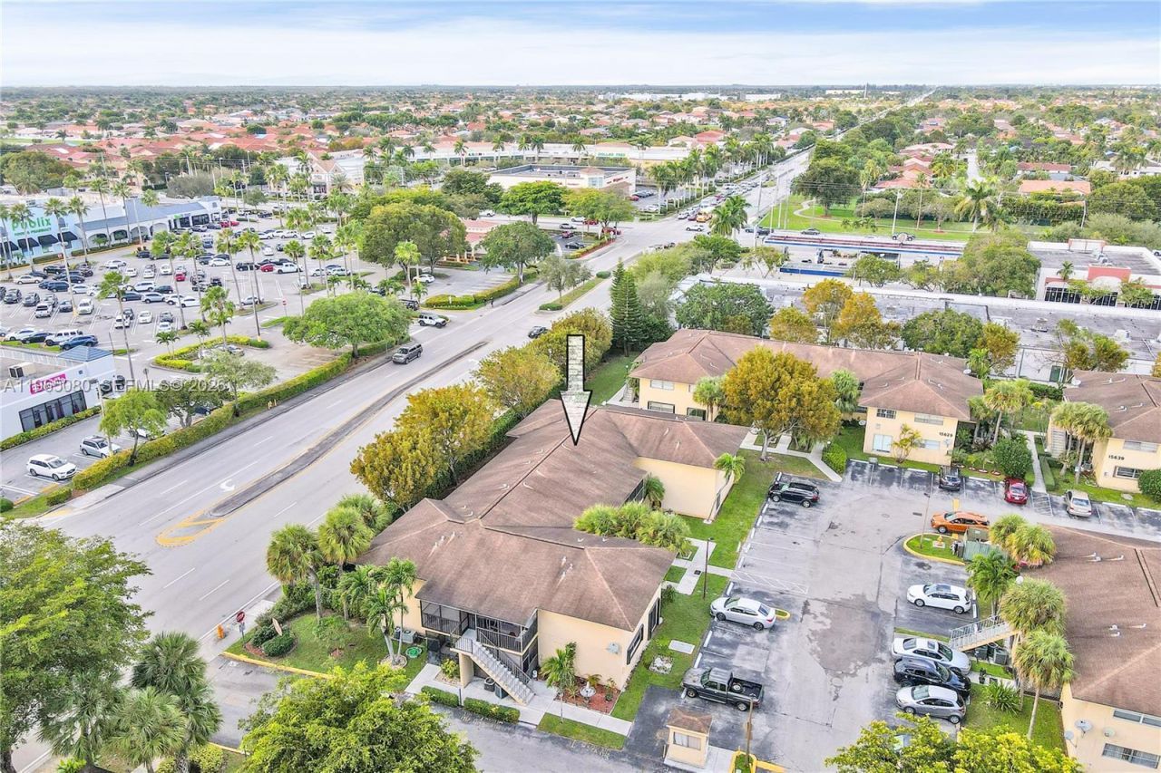 15619 SW 73rd Cir Ter, Unit 10-6, Miami, FL 33193 Photo