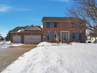 8320 Tawa Creek Drive, Findlay, OH 45840