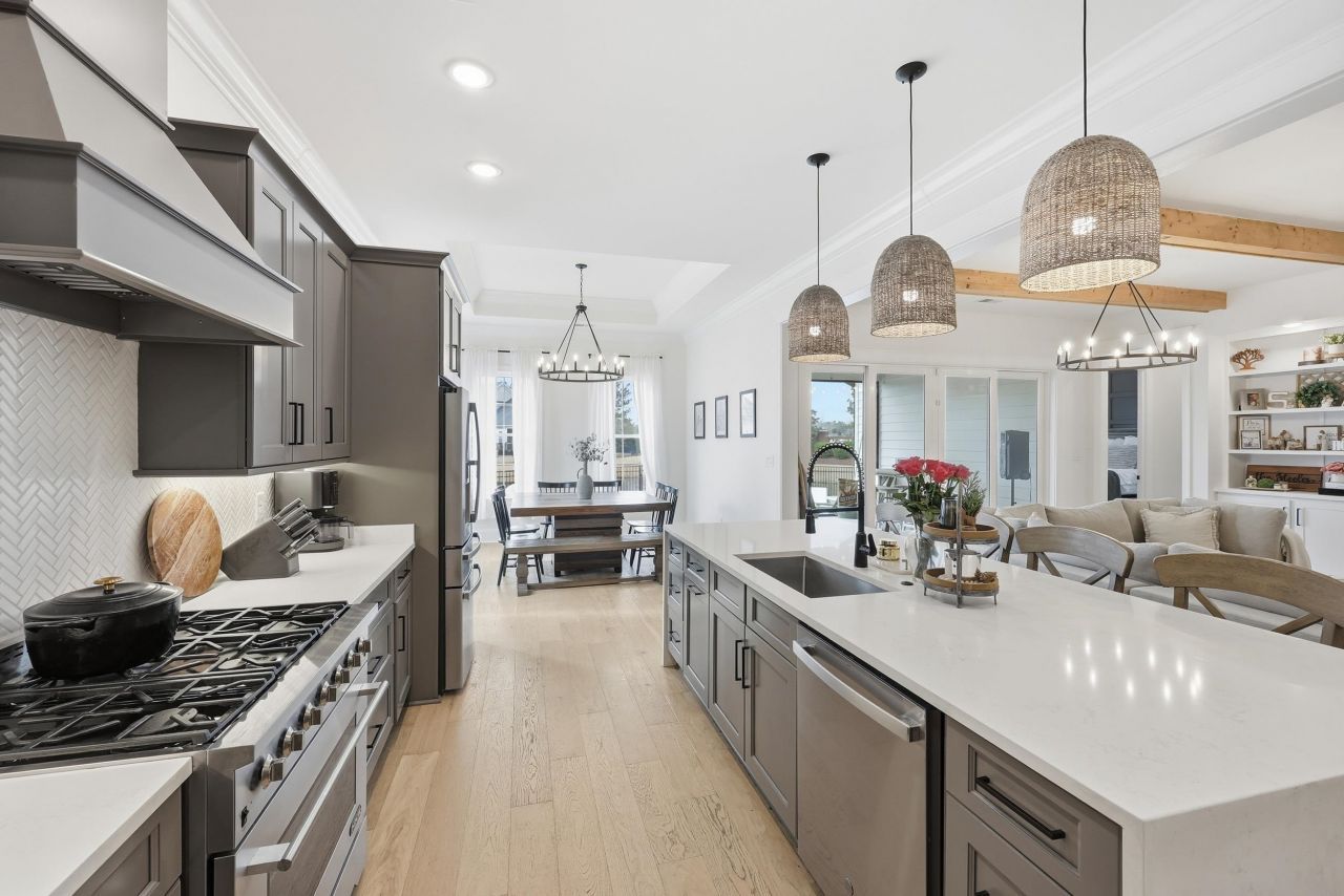 1087 East Isle Of Palms Ave. Photo 10