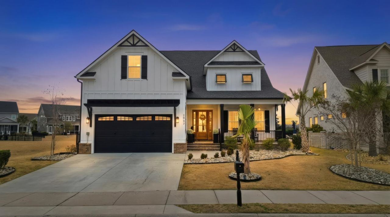 1087 East Isle Of Palms Ave. Photo 2