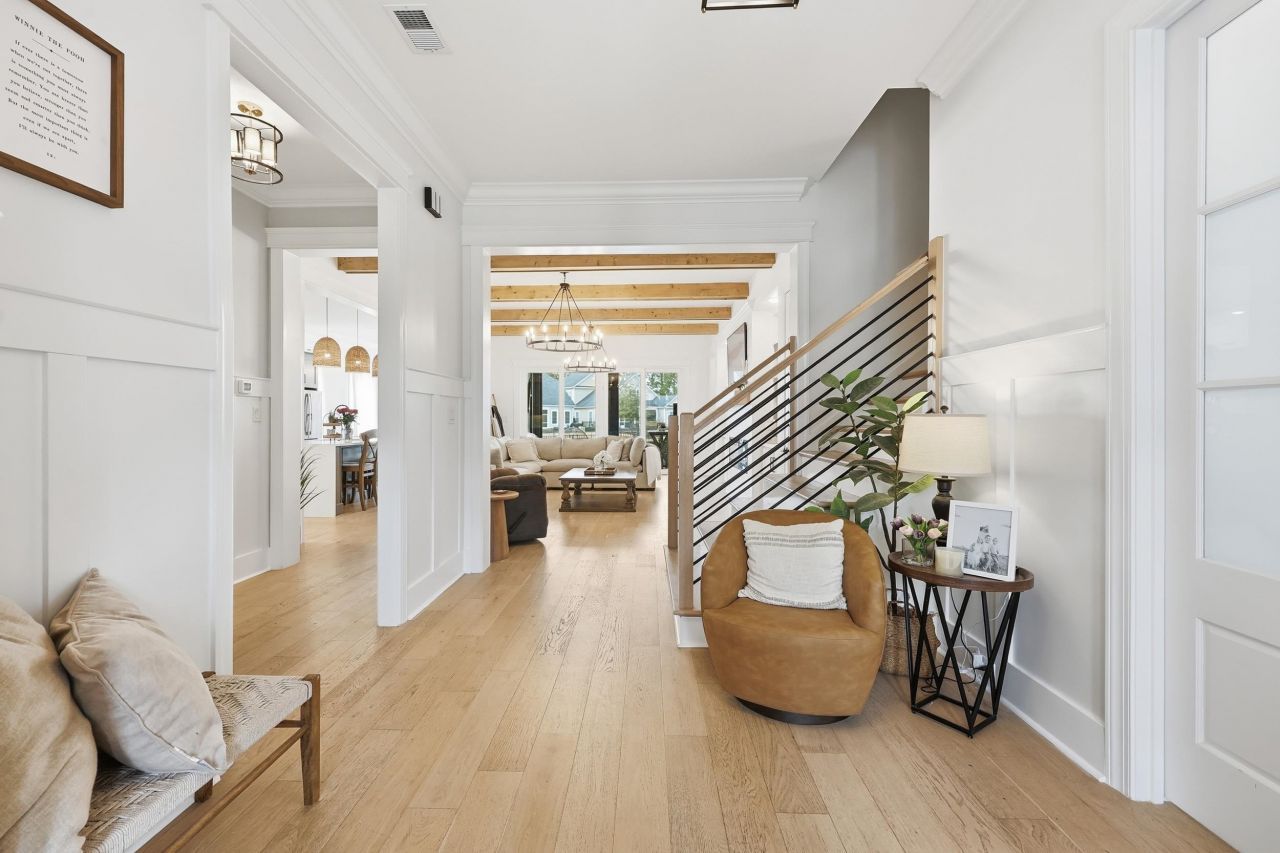 1087 East Isle Of Palms Ave. Photo 5