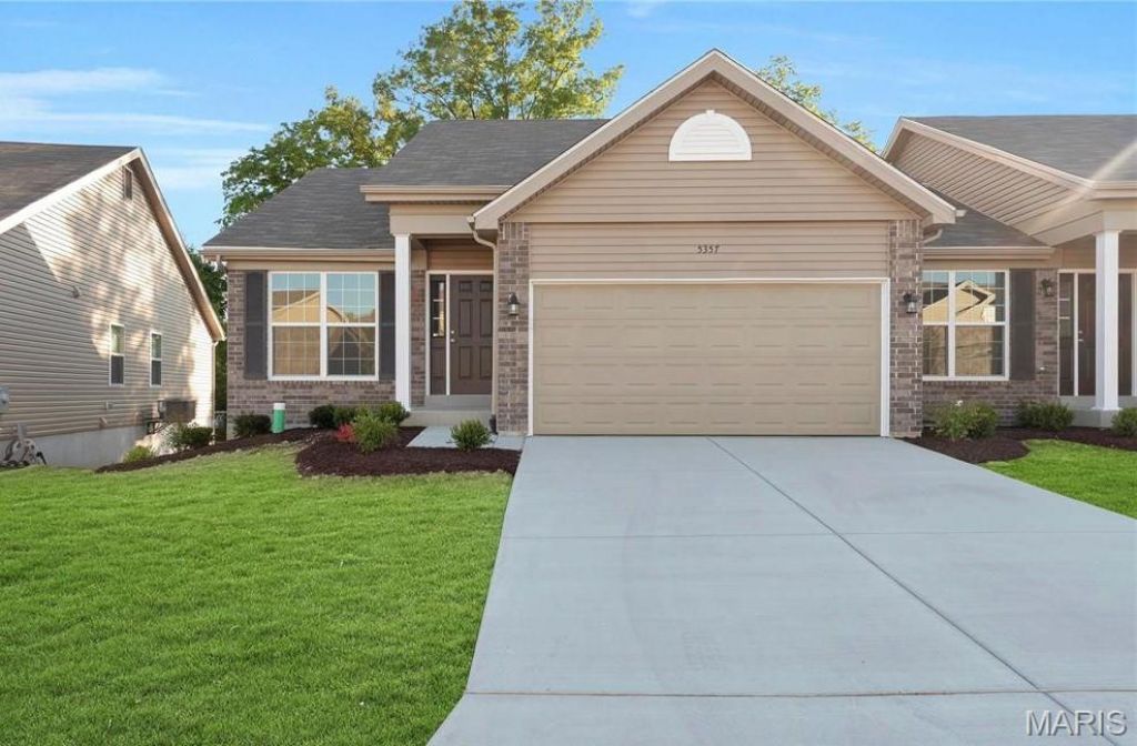 5357 Lakepath Way, Eureka, MO 63025 Main Photo