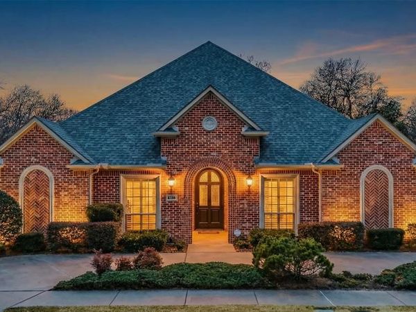 602 Creekbend Drive, Mesquite, TX 75149