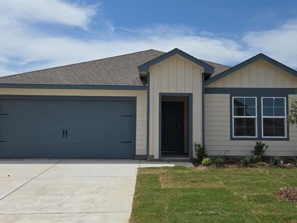 328 Whispering Pine Drive, Royse City, TX 75189