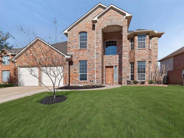 5828 Ivy Glen Drive, Grand Prairie, TX 75052