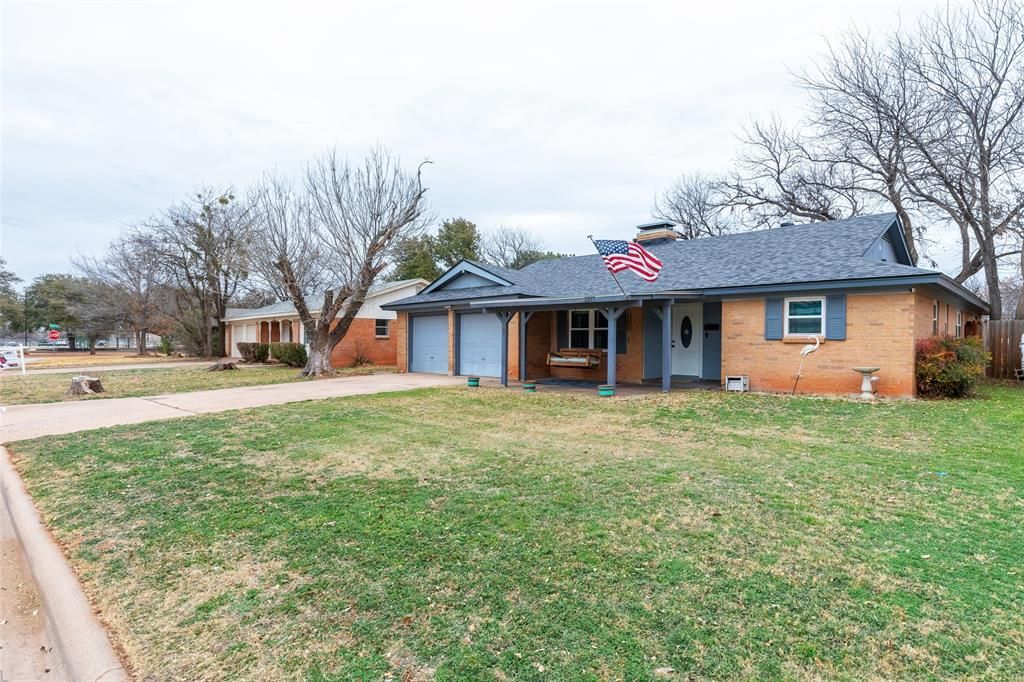 2517 Woodridge Drive, Abilene, TX 79605 Main Photo