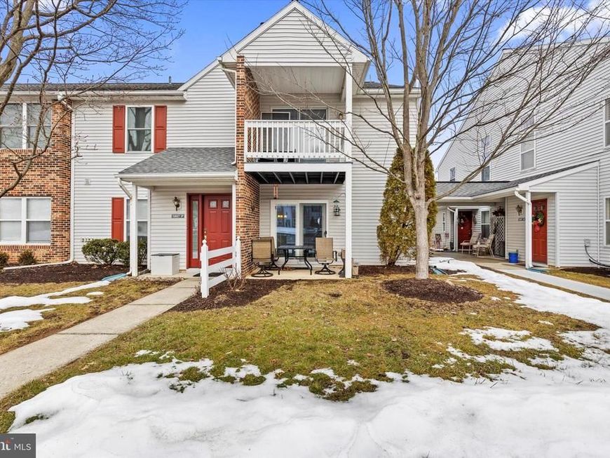 5807 I Hidden Lake Drive, Harrisburg, PA 17111 Main Photo