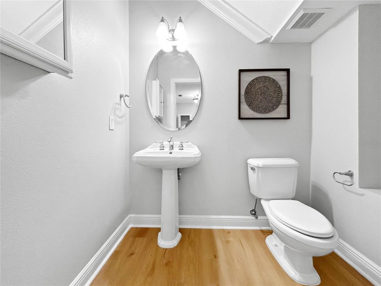 254 Valencia Circle, Saint Petersburg, FL 33716 Photo