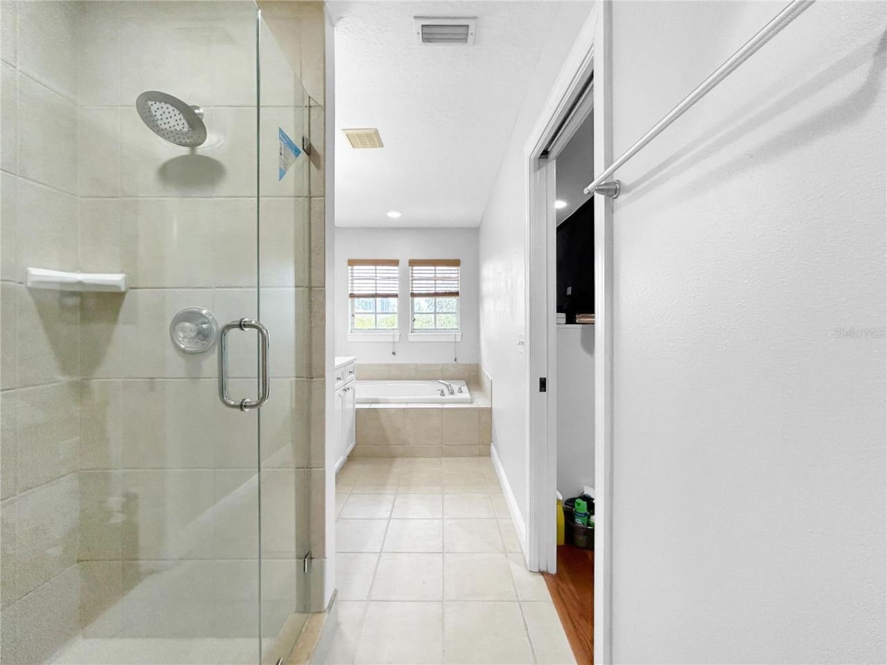 254 Valencia Circle, Saint Petersburg, FL 33716 Photo