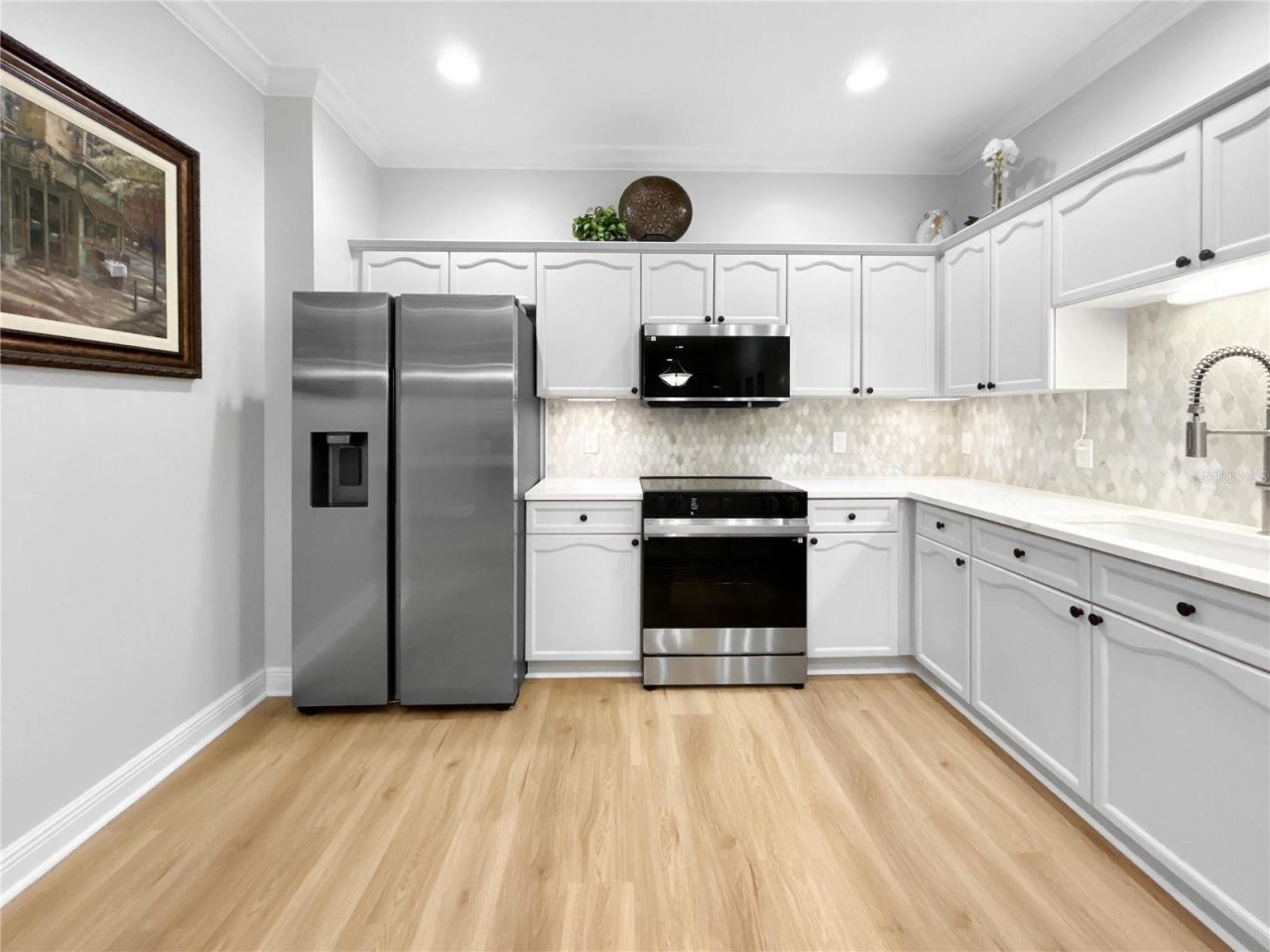 254 Valencia Circle, Saint Petersburg, FL 33716 Photo