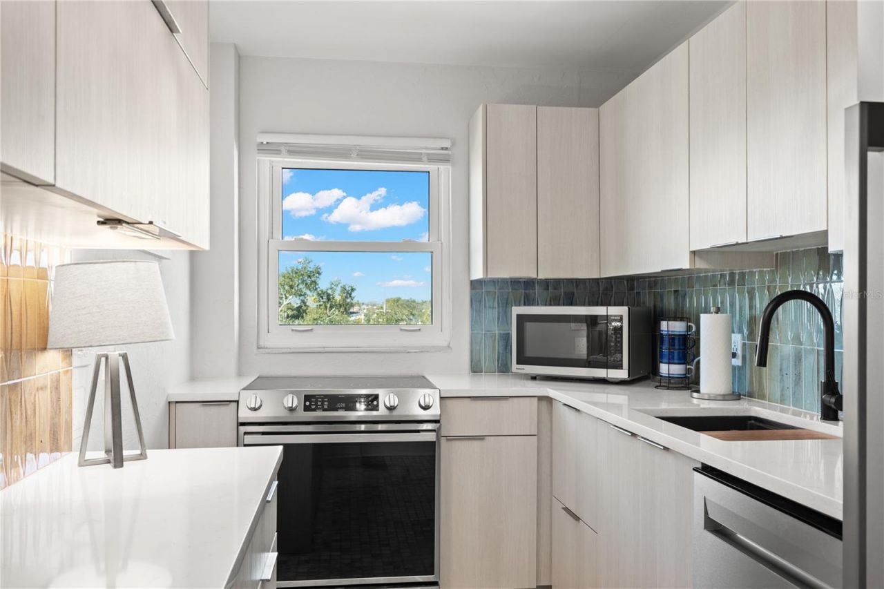 841 4th Avenue N, Unit 53, Saint Petersburg, FL 33701 Photo