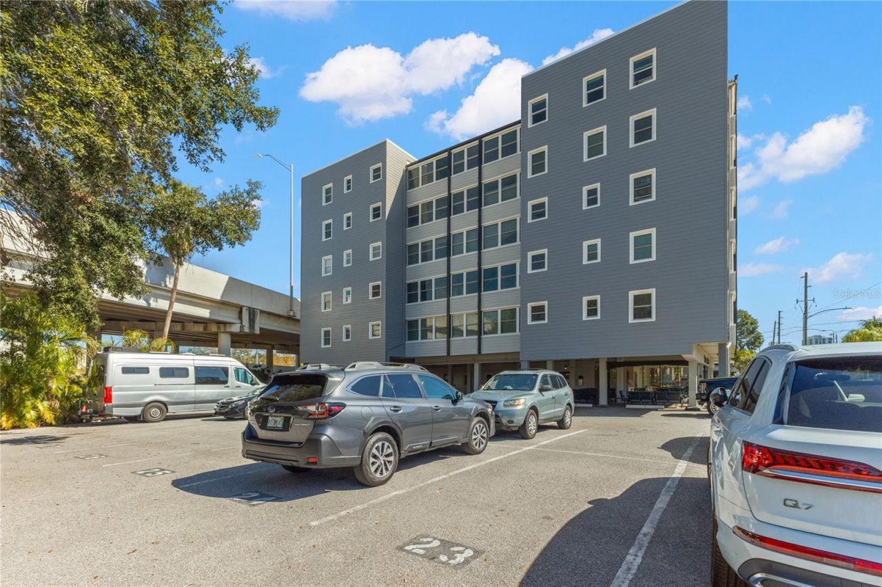 841 4th Avenue N, Unit 53, Saint Petersburg, FL 33701 Photo