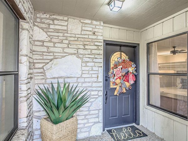 103 Oasis ST, Unit A, Horseshoe Bay, TX 78657