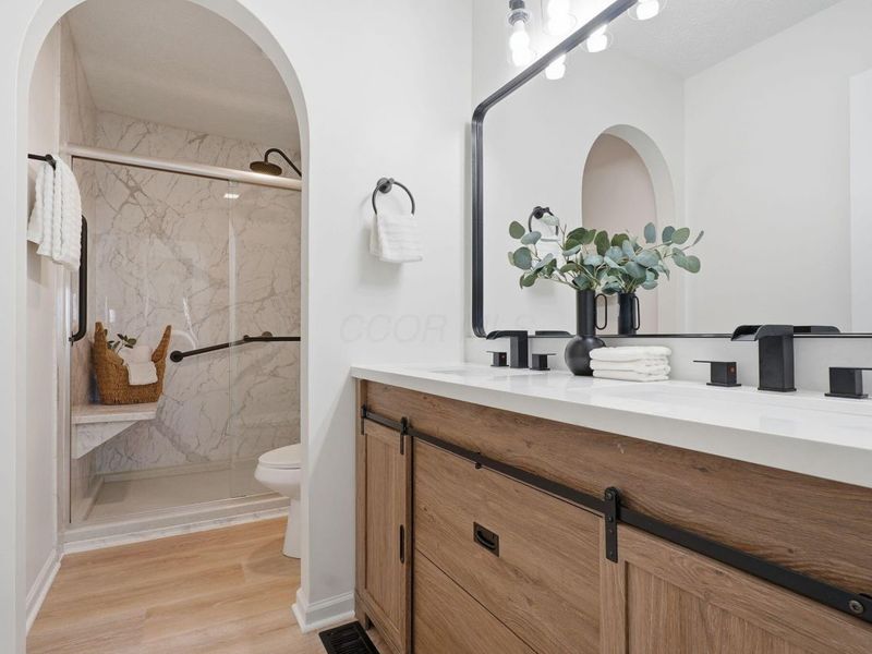 1360 Hafton Woods Drive, Columbus, OH 43204 Photo 29