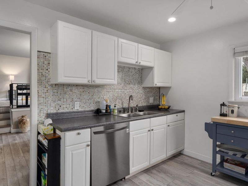 959 Caniff Place, Columbus, OH 43221 Photo 10