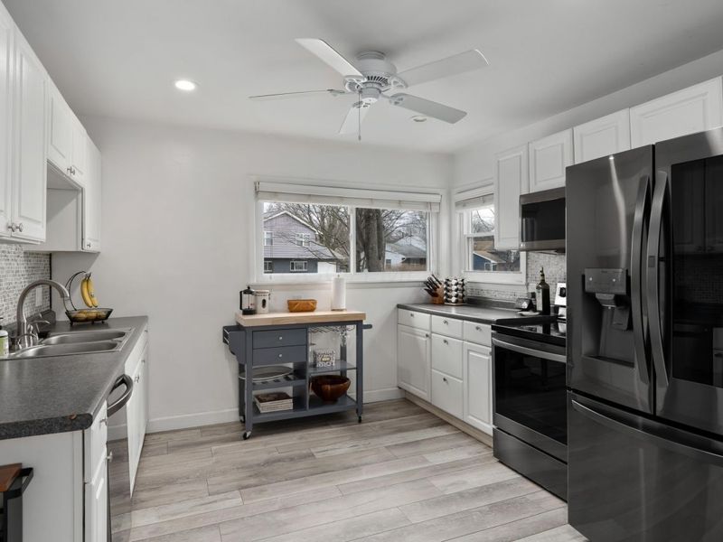 959 Caniff Place, Columbus, OH 43221 Photo 13