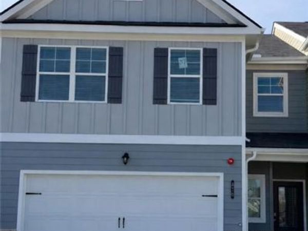 370 Lanier Circle, Woodstock, GA 30189