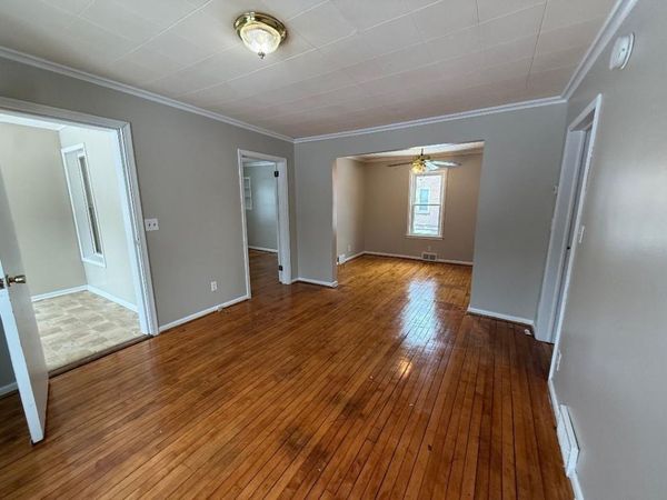 2319 4th Street NE, Minneapolis, MN 55418