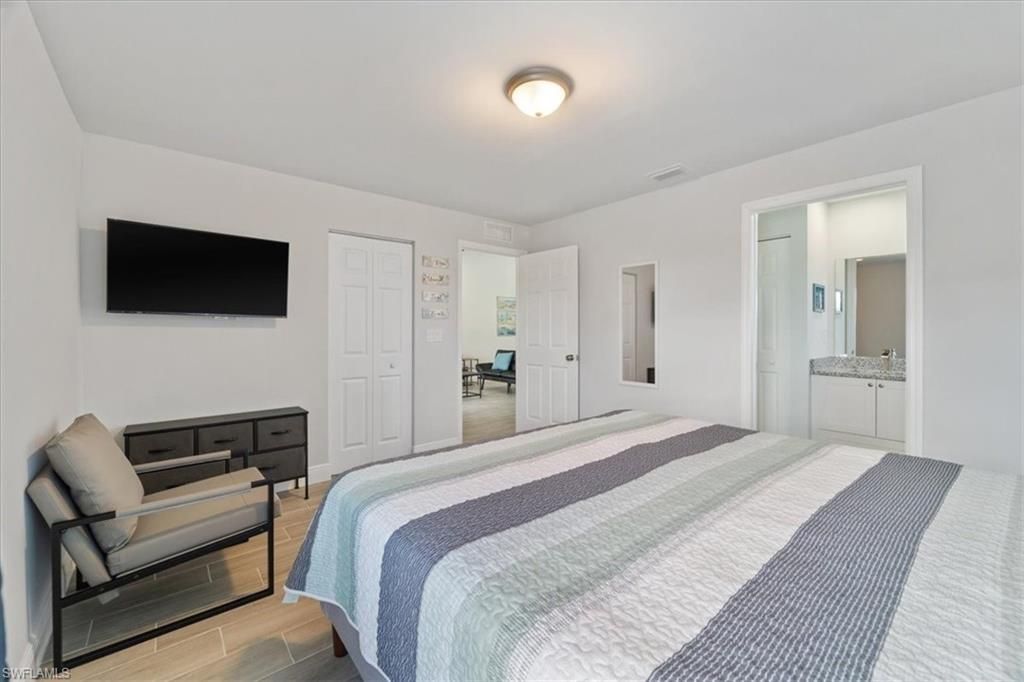 333-335 SW 47th Ter, Cape Coral, FL 33914 Photo