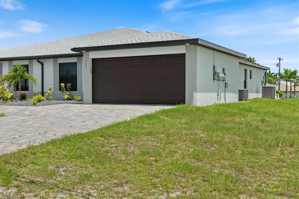 333-335 SW 47th Ter, Cape Coral, FL 33914 Photo