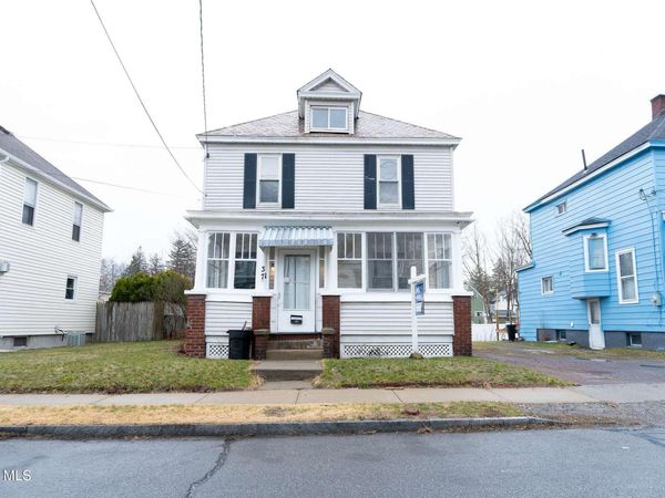 37 Chiswell Street, Schenectady, NY 12304