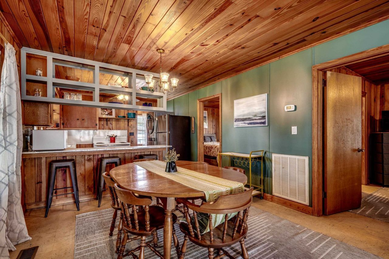 3611 Poinsett St. Photo 11