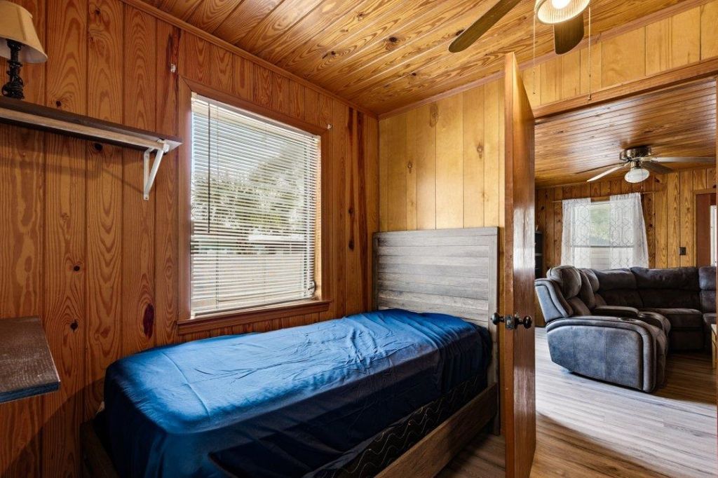 3611 Poinsett St. Photo 19