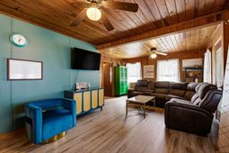 3611 Poinsett St. photo 4