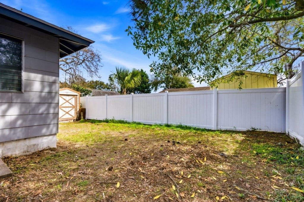 3611 Poinsett St. Photo 21