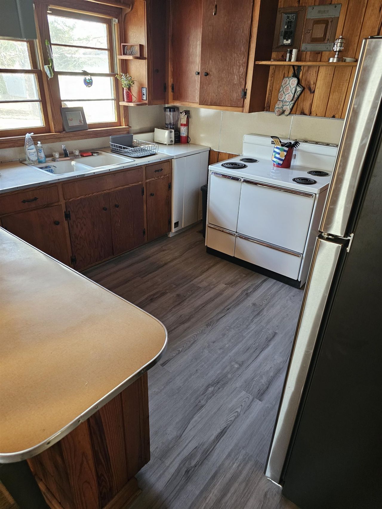 3611 Poinsett St. Photo 5