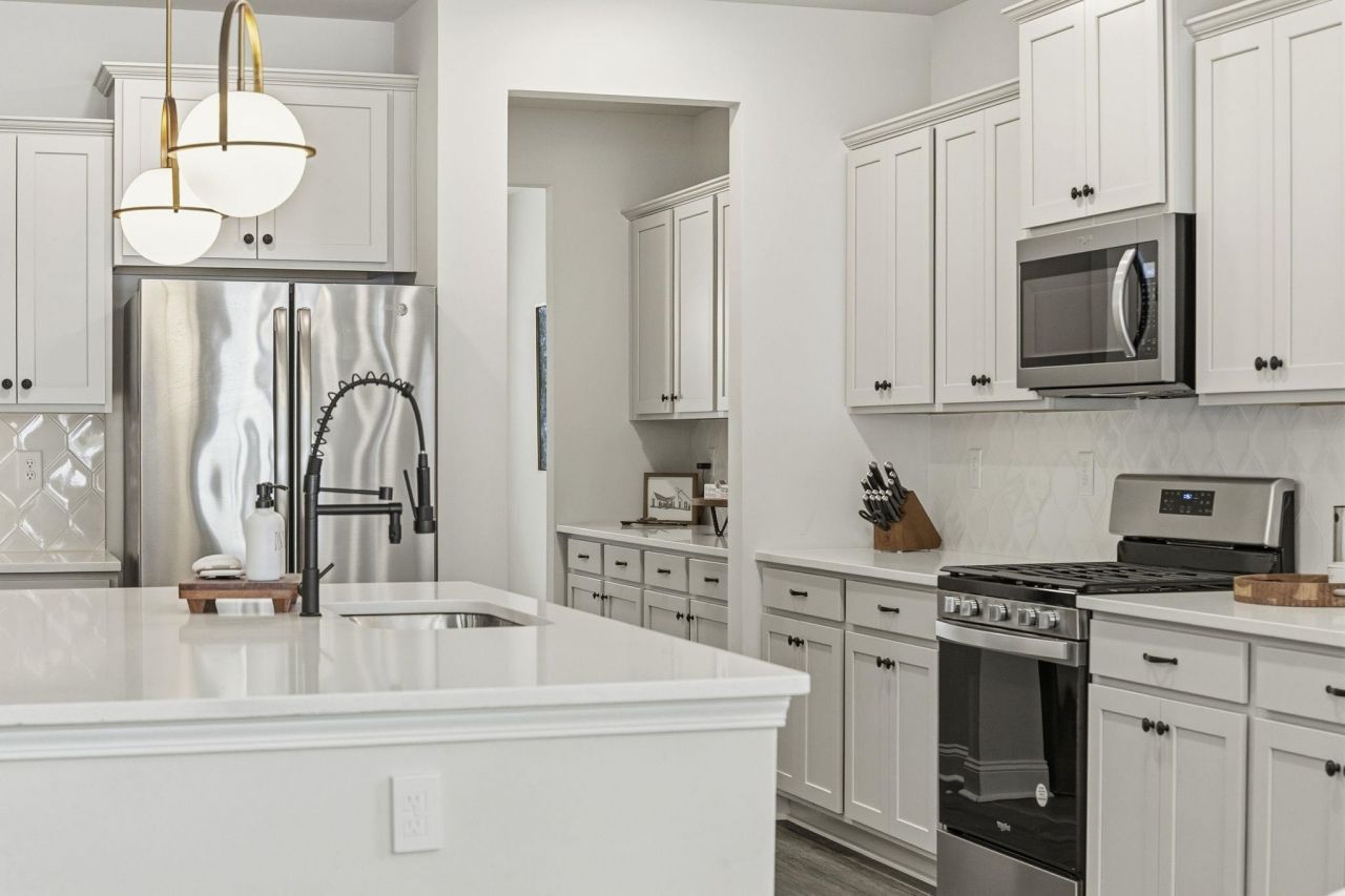 7014 Shooting Star Way Photo 22