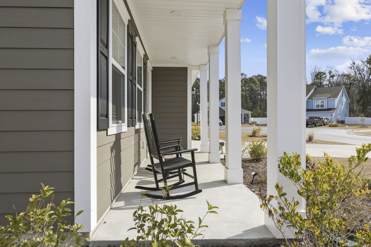 7014 Shooting Star Way Photo 4