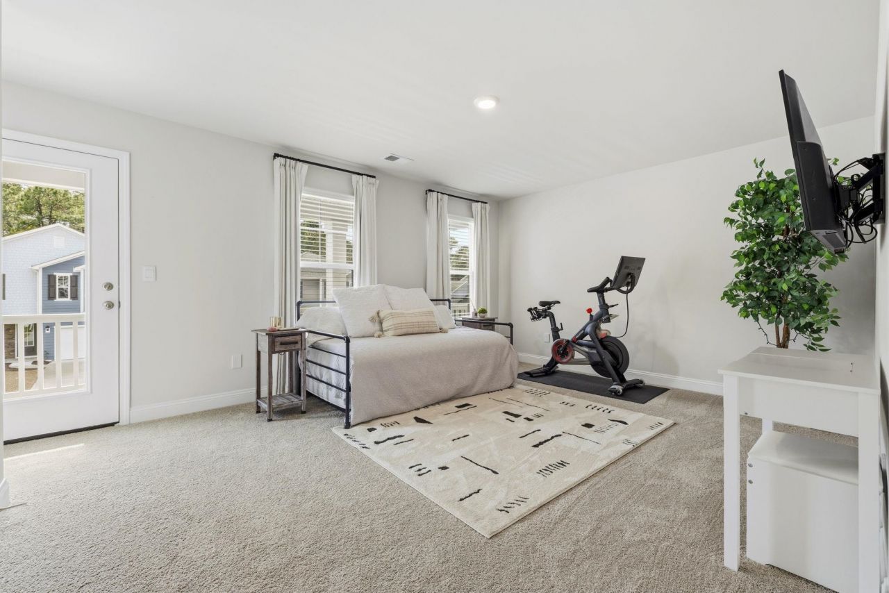 7014 Shooting Star Way Photo 48