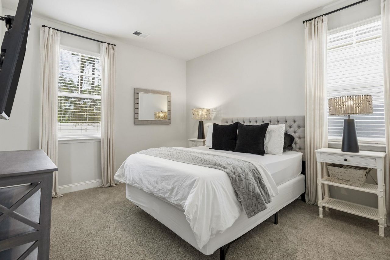 7014 Shooting Star Way Photo 57