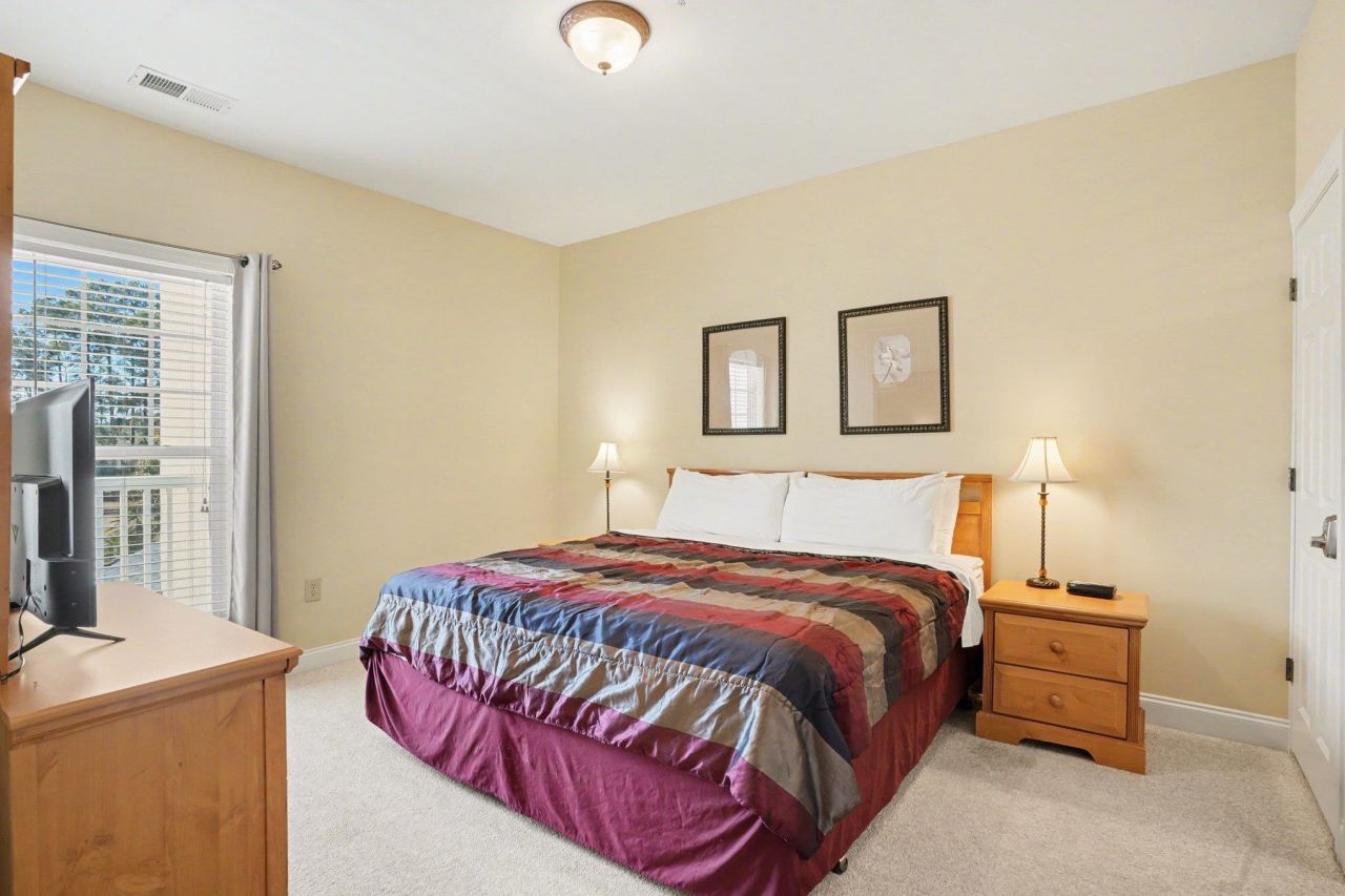 1017 World Tour Blvd. Photo 16