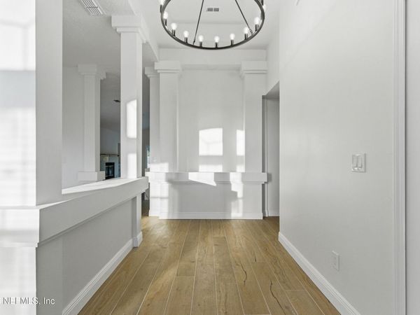 2303 LONGMONT Lane E, Jacksonville, FL 32246