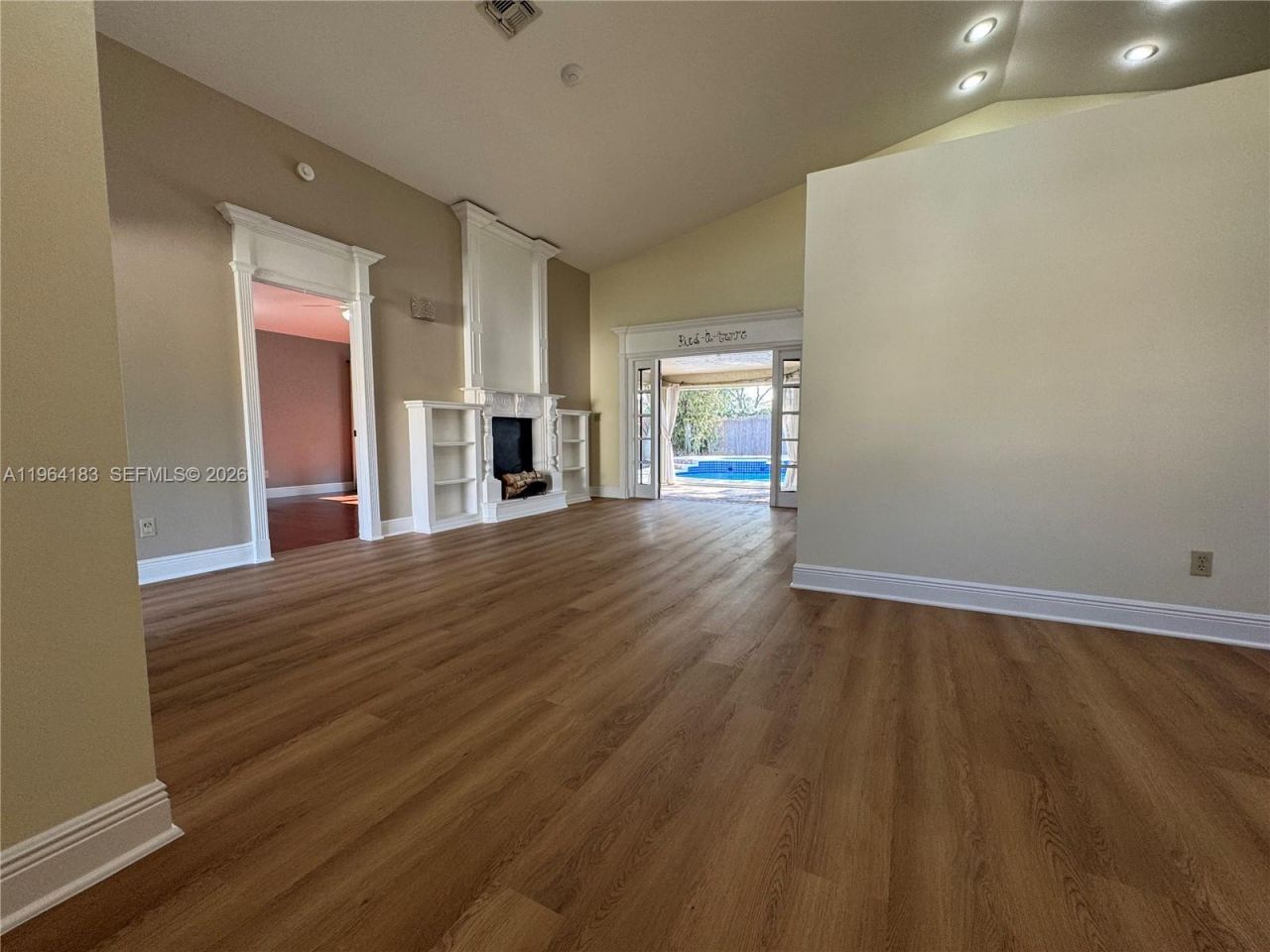 3160 Peachtree Circle, Davie, FL 33328 Photo