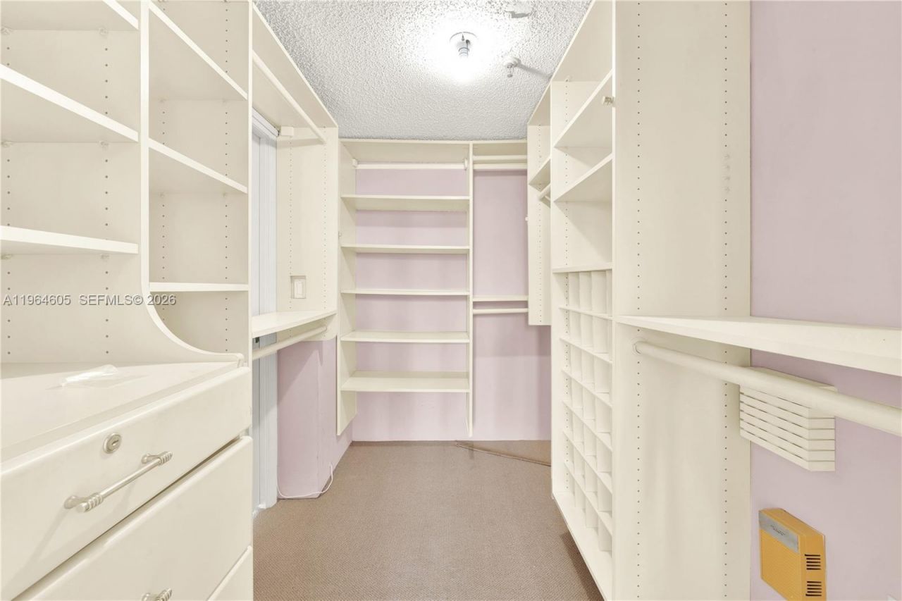 385 Poinciana Dr, Unit 1230, Sunny Isles Beach, FL 33160 Photo