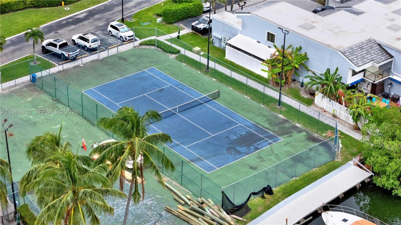 385 Poinciana Dr, Unit 1230, Sunny Isles Beach, FL 33160 Photo