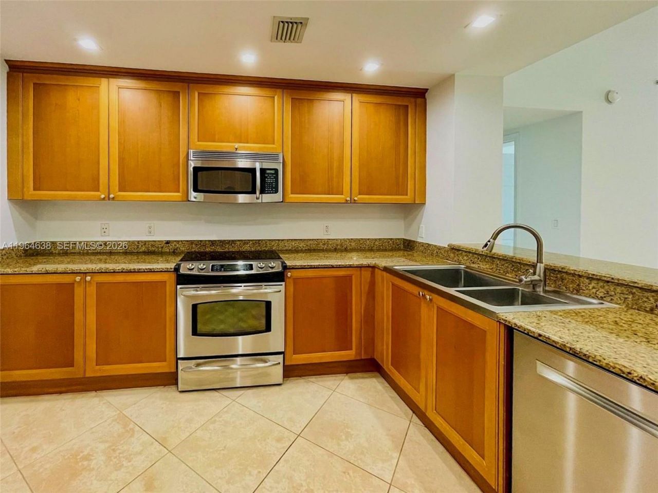 55 Merrick Way, Unit 715, Coral Gables, FL 33134 Photo