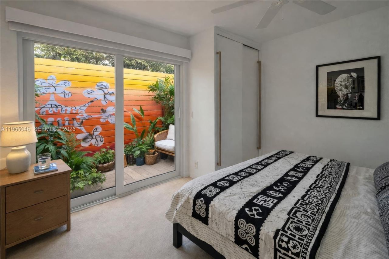 3400 NE 165th St, North Miami Beach, FL 33160 Photo