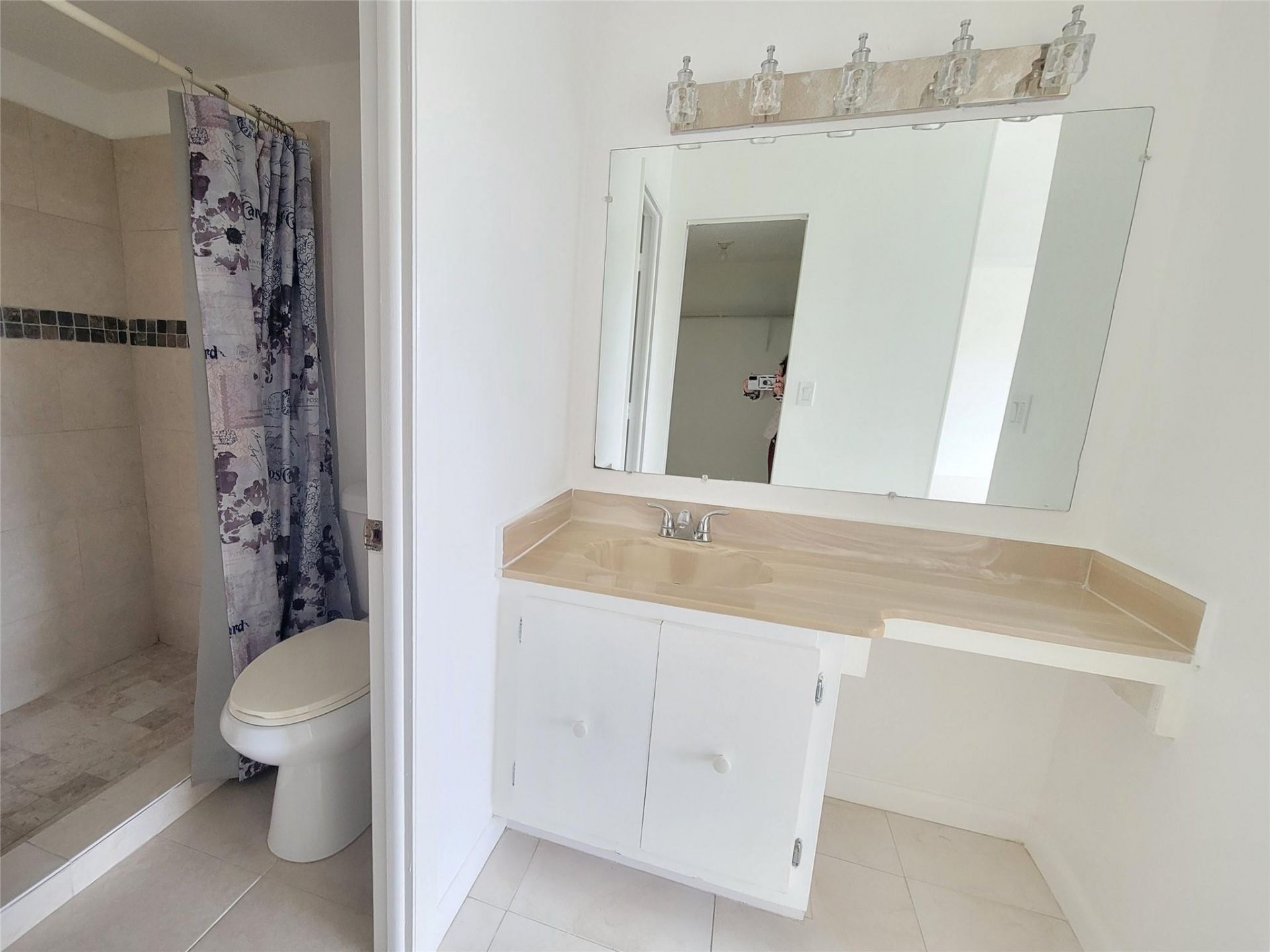 497 Lake Dora Drive, Unit 497, West Palm Beach, FL 33411 Photo