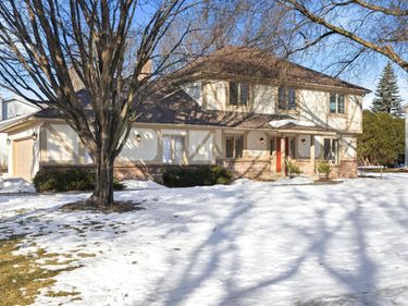 2605 Zircon Lane N, Plymouth, MN 55447