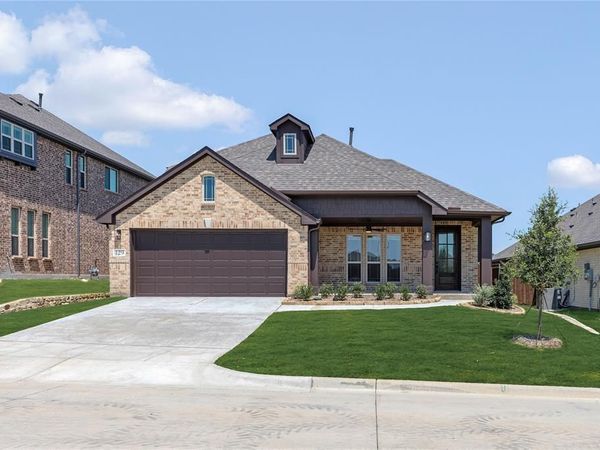 129 Silverleaf Drive, Balch Springs, TX 75181