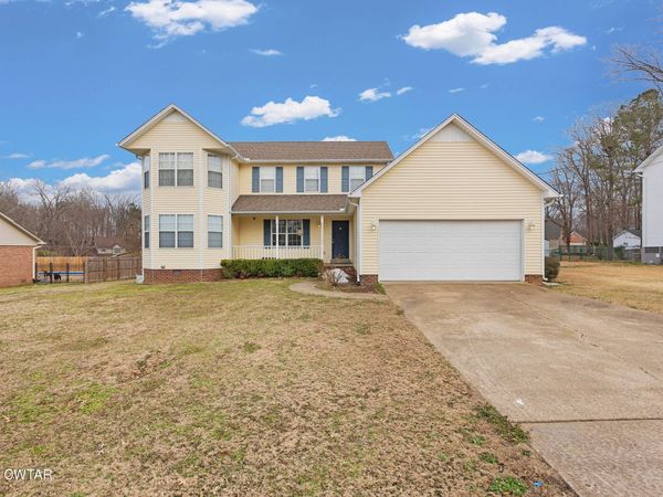 62 River Chase Drive , Jackson, TN 38305