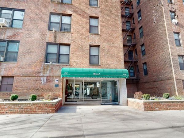 33-26 92nd Street , Unit 2T, Jackson Heights, NY 11372