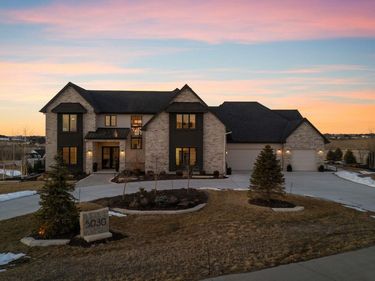 5030 S 223 Plaza, Elkhorn, NE 68022