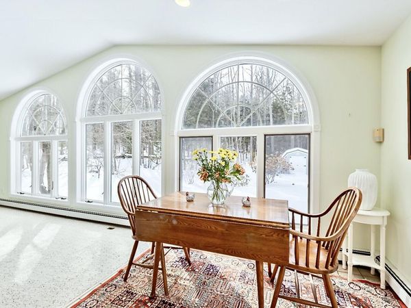 5 Heritage Lane, Cumberland, ME 04110