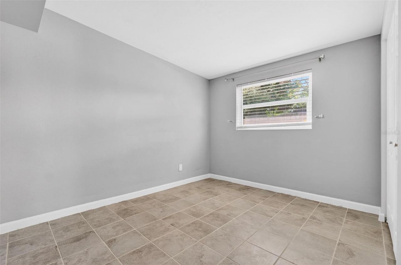 620 50th Avenue N, Saint Petersburg, FL 33703 Photo