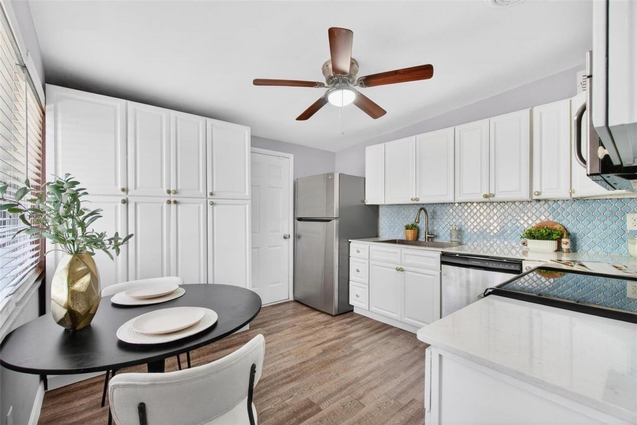 620 50th Avenue N, Saint Petersburg, FL 33703 Photo